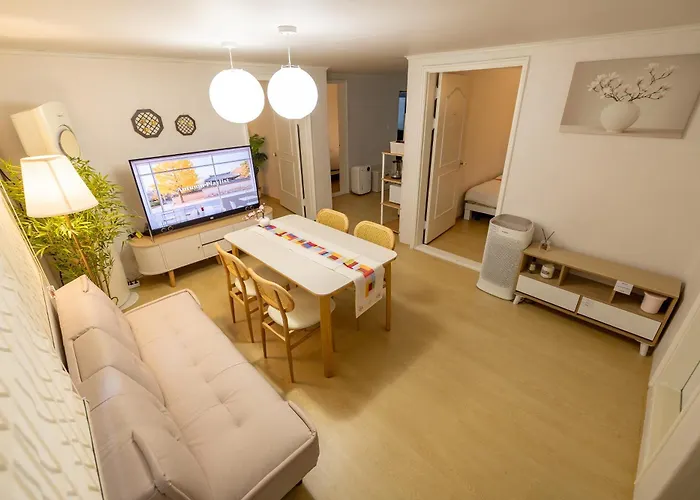 公寓 5min, Stn, 3r5b, Group, Family, Good Location For Travel, Myeongdong, Itaewon, Hongdae 首爾