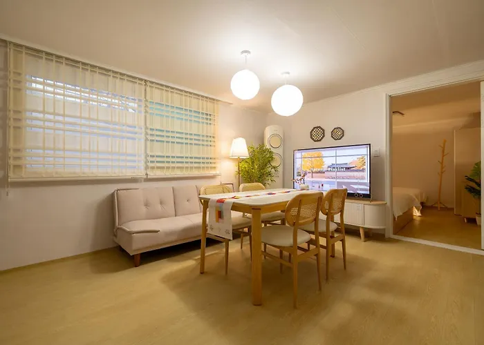 5min, Stn, 3r5b, Group, Family, Good Location For Travel, Myeongdong, Itaewon, Hongdae 公寓